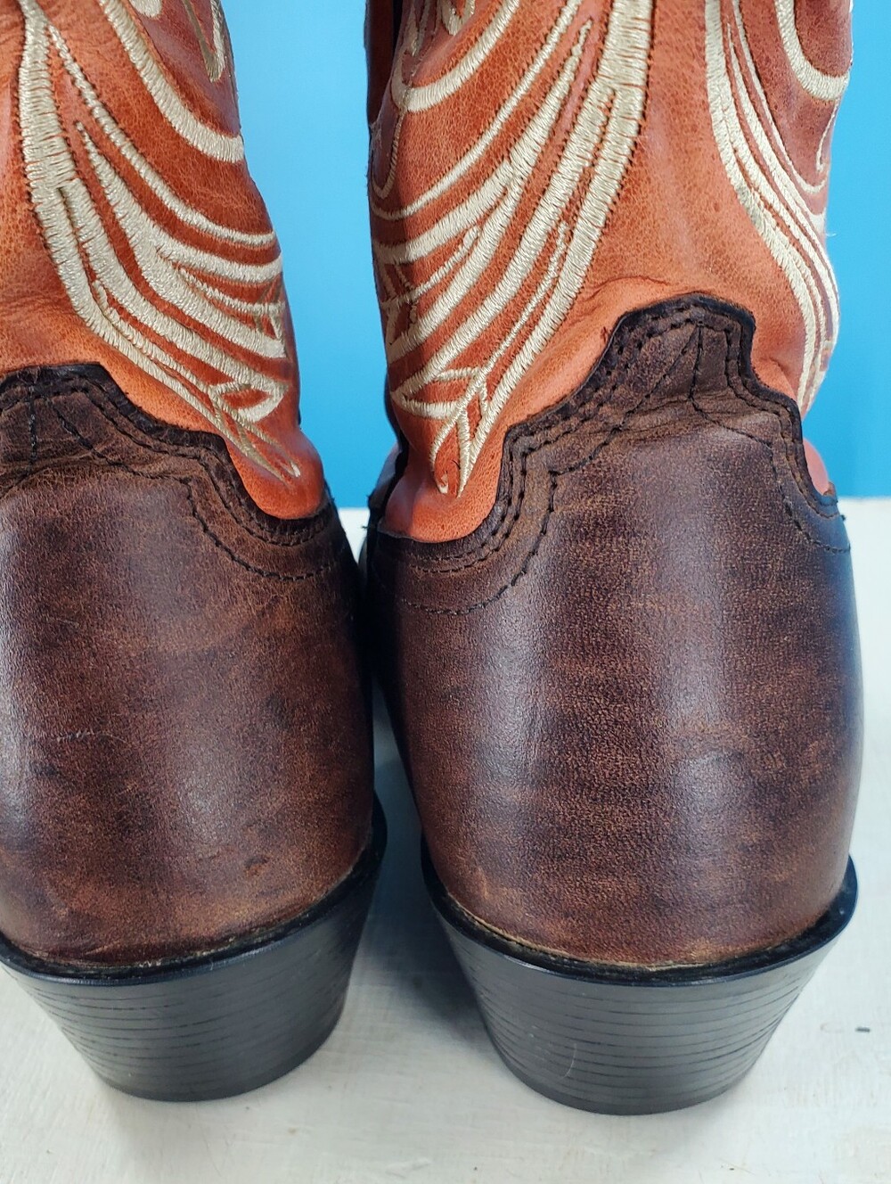 Ariat leather cowboy boots 7.5 - Picture 9 of 16